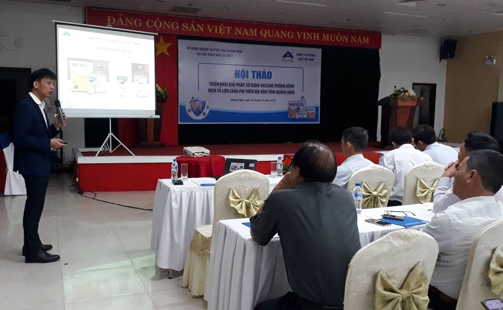 TS. Nguyễn Văn Điệp, Tổng Giám đốc Công ty AVAC Việt Nam thông tin về vắc xin Avac ASF Live