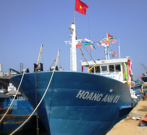 Tàu vỏ sắt công suất lớn, hiện đại của ngư dân Quảng Ngãi được đóng mới từ nguồn vốn theo Nghị định 67. 