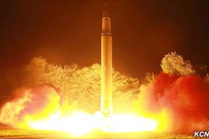 “Trung Quốc chẳng làm gì để ngăn chặn Triều Tiên thử tên lửa”