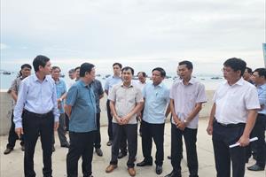 Bộ trưởng Lê Minh Hoan kiểm tra công tác chống khai thác IUU tại Phú Yên