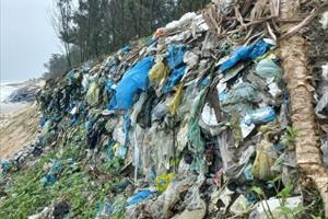 Xã Phú Thuận cần kinh phí xử lý bãi rác