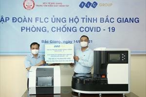 Tập đoàn FLC trao tặng Bắc Giang 3 hệ thống xét nghiệm Covid-19 trị giá gần 9 tỷ đồng