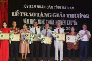 Trao giải thưởng Văn học Nghệ thuật Nguyễn Khuyến lần thứ VIII