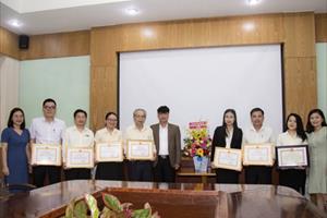 Các đơn vị tại Thaco Chu Lai nhận bằng khen của Cục Thuế Quảng Nam