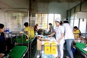 Đắk Lắk: Sau khi đi ăn tiệc cưới về, 24 người nhập viện vì ngộ độc