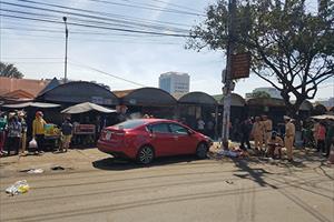 Đắk Lắk: Xe ô tô mất lái tông 3 người thương vong