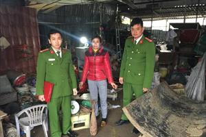 Hà Tĩnh: Công an TP. Hà Tĩnh phát hiện chủ cơ sở thu mua phế liệu tàng trữ một quả đạn súng cối 100 mm