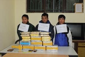Điện Biên: Bắt giữ 3 đối tượng mua bán trái phép 77 bánh heroin