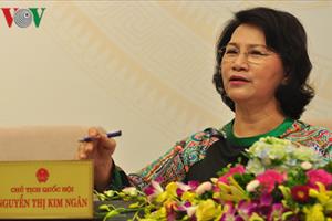 Chủ tịch Quốc hội: Việt Nam quyết không giẫm lên vết xe đổ nợ công