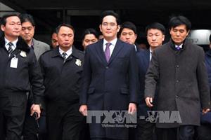 Tòa án Hàn Quốc phê chuẩn lệnh bắt giữ Phó Chủ tịch Samsung