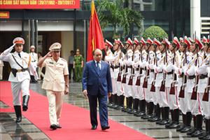 Thủ tướng dự kỷ niệm 55 năm Ngày truyền thống lực lượng CSND
