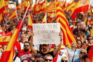 Tước quyền tự trị Catalonia: Bước đi bất định