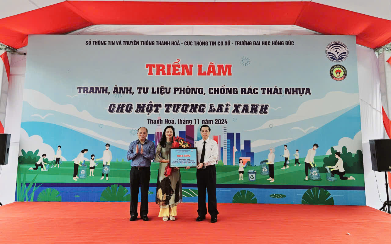 Cục Thông tin cơ sở, Bộ Thông tin và Truyền thông chuyển giao toàn bộ tư liệu để Sở Thông tin và Truyền thông tỉnh Thanh Hóa phối hợp với các cơ quan, đơn vị liên quan 