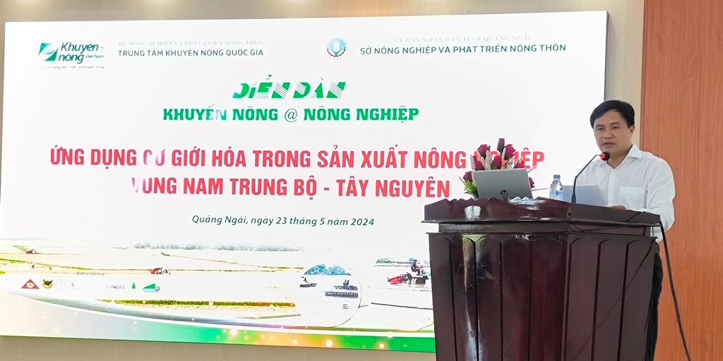 Giám đốc Sở NN&PTNT Quảng Ngãi Hồ Trọng Phương phát biểu khai mạc Diễn đàn.