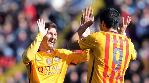 Barca thắng 4 sao, MSN cán mốc 100 bàn