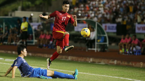 ĐT Việt Nam hừng hực khí thế lên đường dự AFF Suzuki Cup