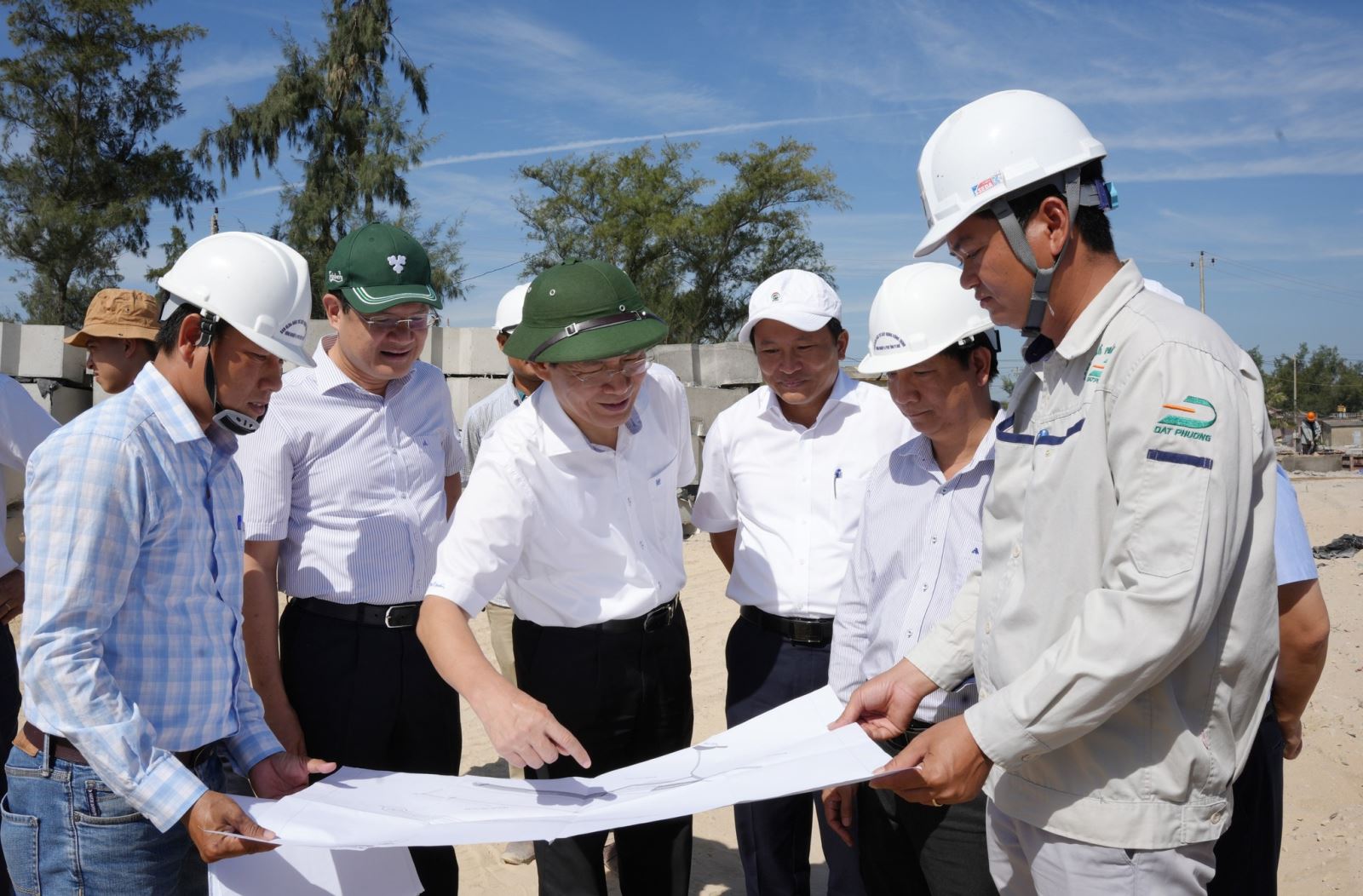 Vụ trưởng Vụ Kinh tế Nông nghiệp, Bộ KH&ĐT Nguyễn Văn Đoàn đánh giá cao công tác phòng chống thiên tai của tỉnh Thừa Thiên- Huế.