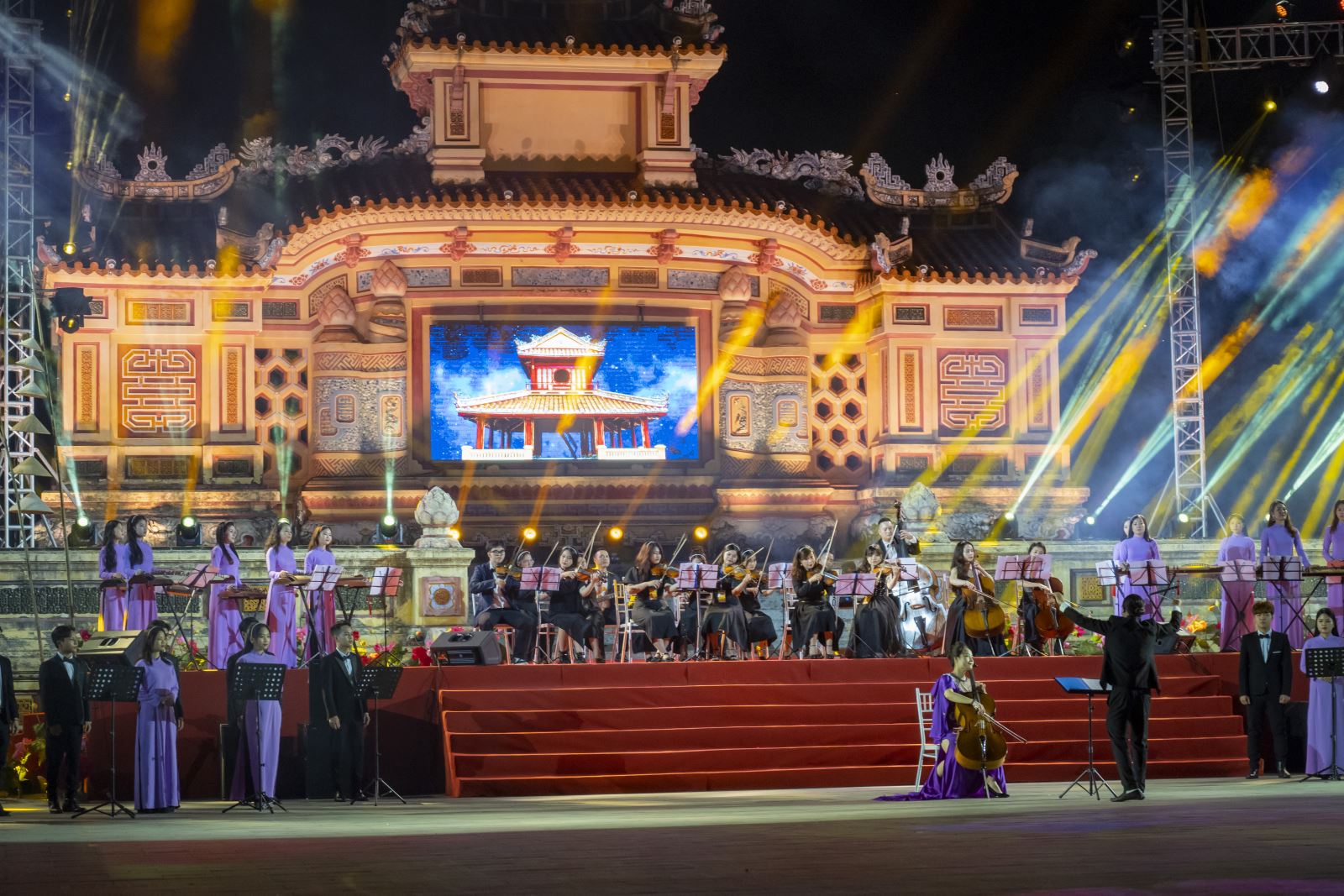Chương trình khai mạc Festival Nghề truyền thống Huế năm 2023.