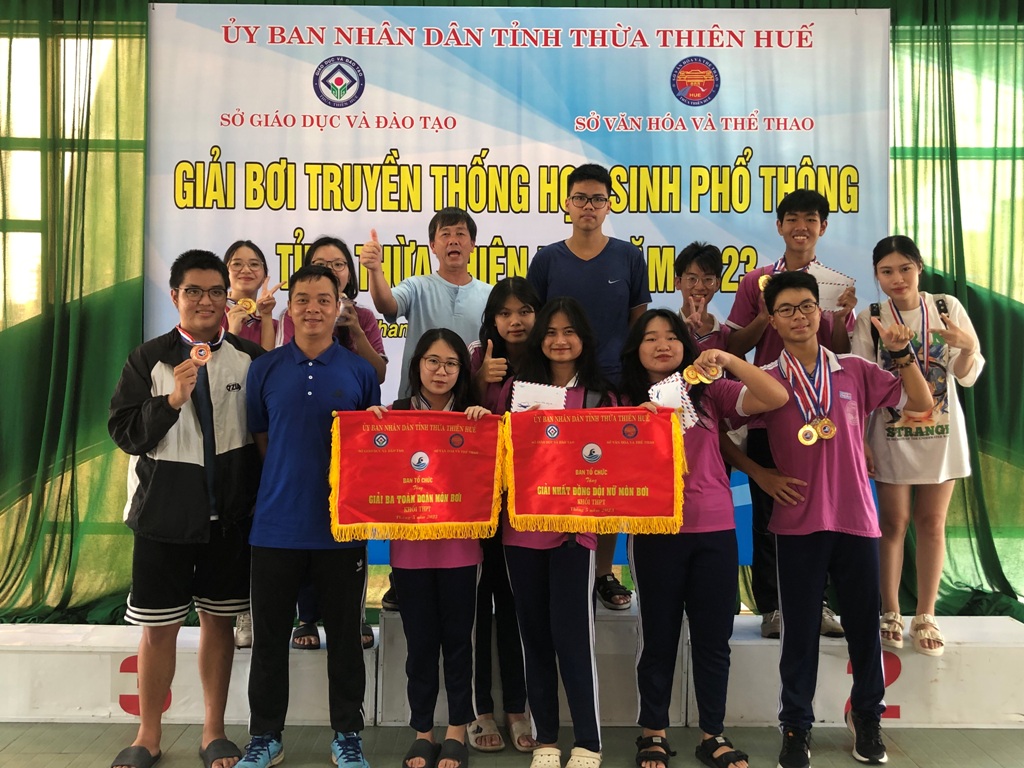 Lễ bế mạc và trao giải bơi  truyền thống học sinh Thừa Thiên- Huế năm học 2022-2023.