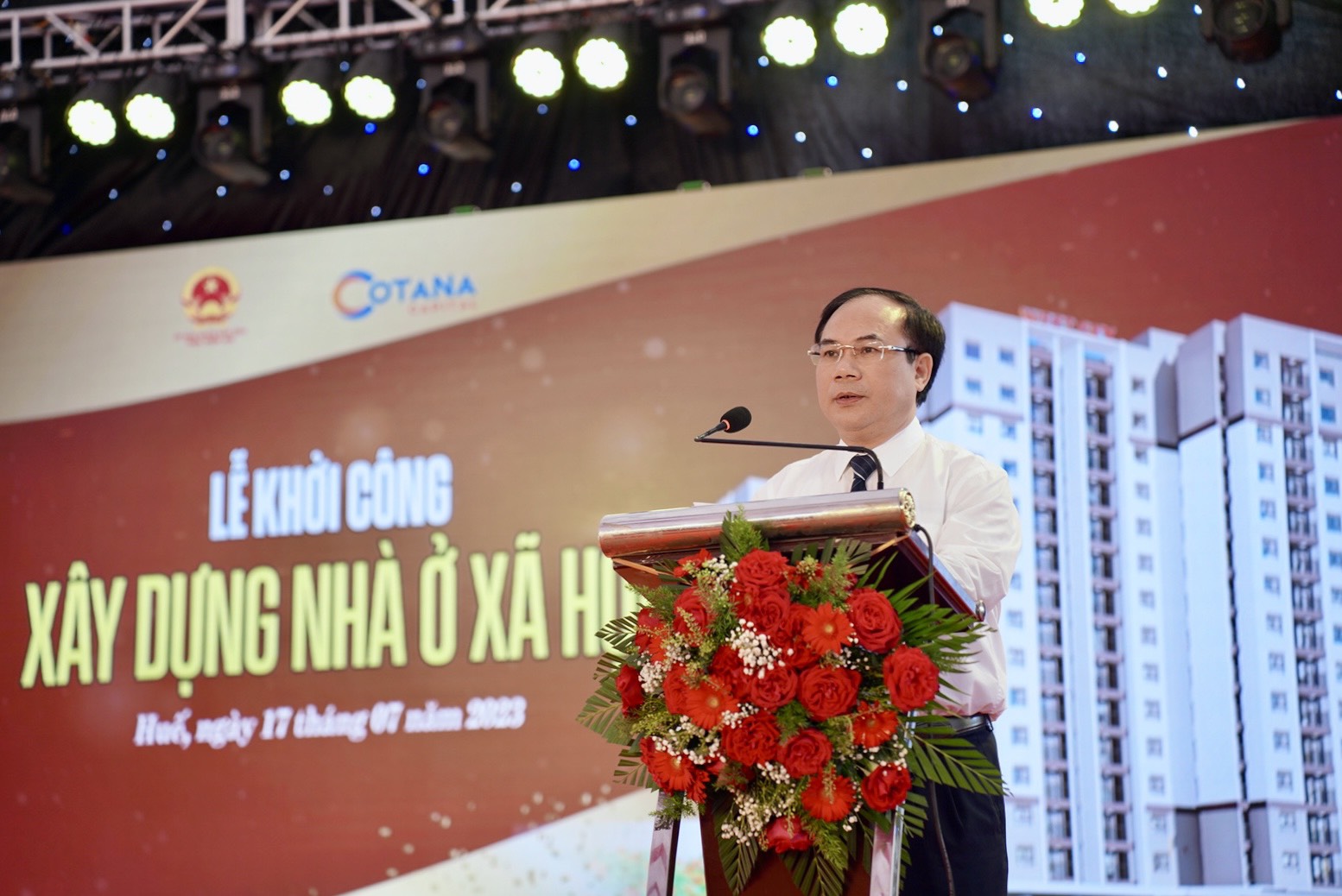 Ông Nguyễn Văn Sinh, Thứ trưởng Bộ Xây dựng phát biểu tại buổi lễ.