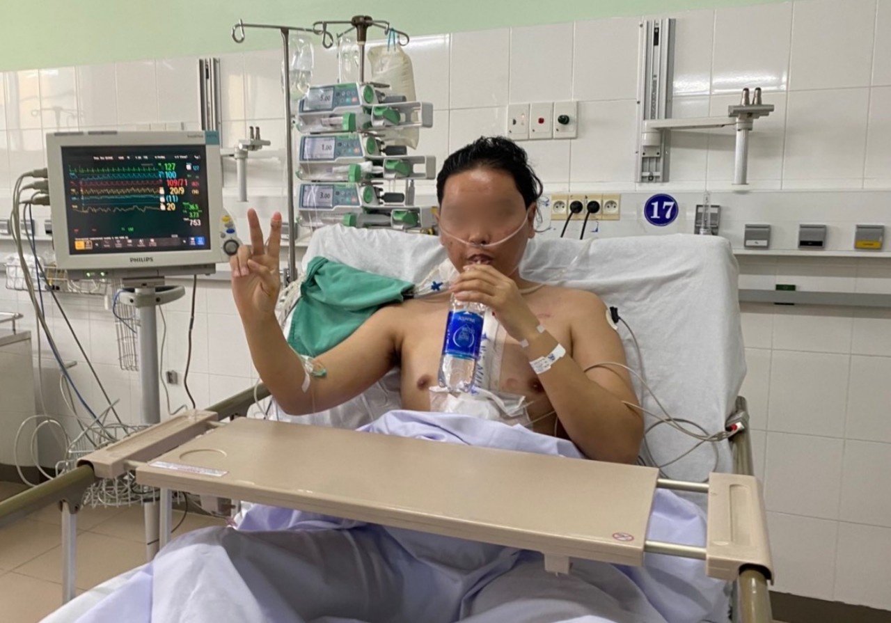 Bệnh viện Trung ương Huế vừa thực hiện thành công một ca ghép tim cứu sống bệnh nhân Phan Duy Q.