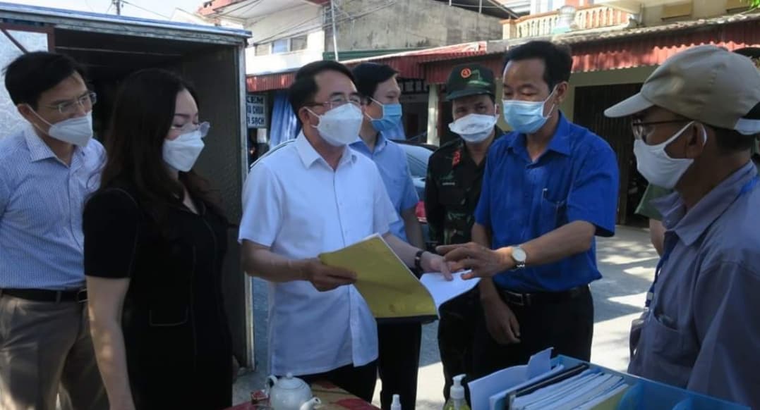 Phó Chủ tịch UBND TP. Hải Phòng Lê Khắc Nam kiểm tra công tác phòng chống dịch bệnh Covid-19 tại huyện Vĩnh Bảo.