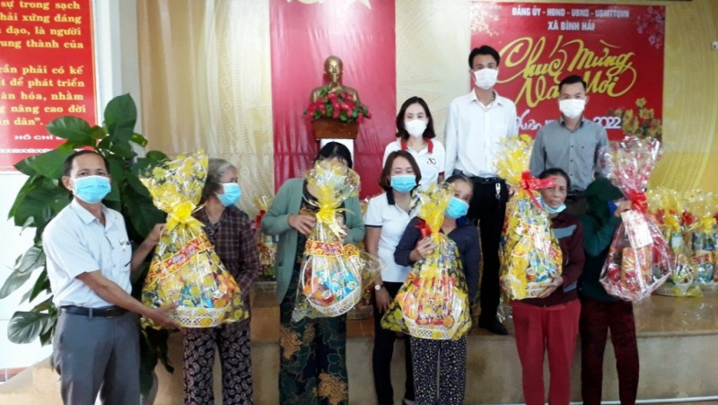 Hơn 100 nghìn suất quà Tết cho các hộ dân trên địa bàn tỉnh Quảng Ngãi