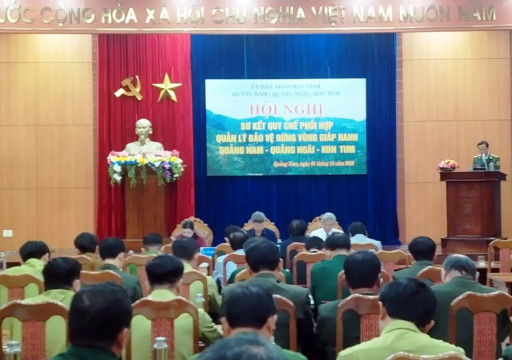 Quang cảnh Hội nghị Quy chế phối hợp quản lý bảo vệ rừng vùng giáp ranh 3 tỉnh.
