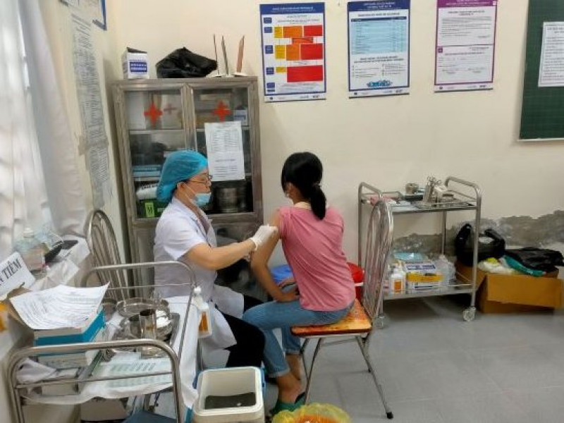 Hà Nam đẩy nhanh tiến độ tiêm vaccine phòng Covid -19