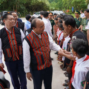 Chủ tịch nước Nguyễn Xuân Phúc thăm và làm việc tại Quảng Bình