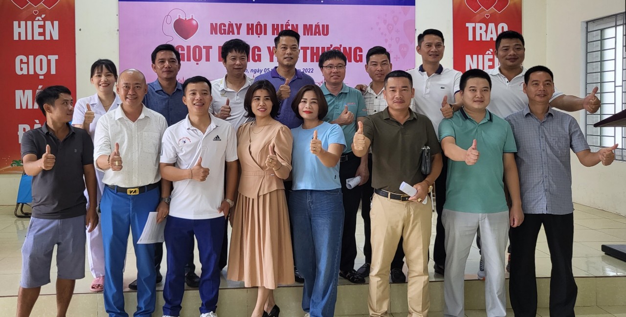 CLB Tennis báo chí Nghệ An đã tổ chức hoạt động hiến máy tình nguyện tại Trung tâm Huyết học và Truyền máu Nghệ An.