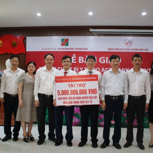 Agribank tài trợ 5 tỷ đồng cho Bệnh viện ĐK Hậu Lộc mua trang thiết bị y tế