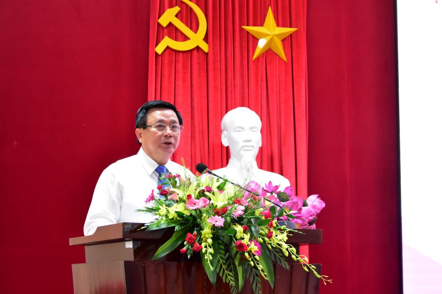 Ông Nguyễn Xuân Thắng, Ủy viên Bộ Chính trị, Giám đốc Học viện Chính trị Quốc gia Hồ Chí Minh.