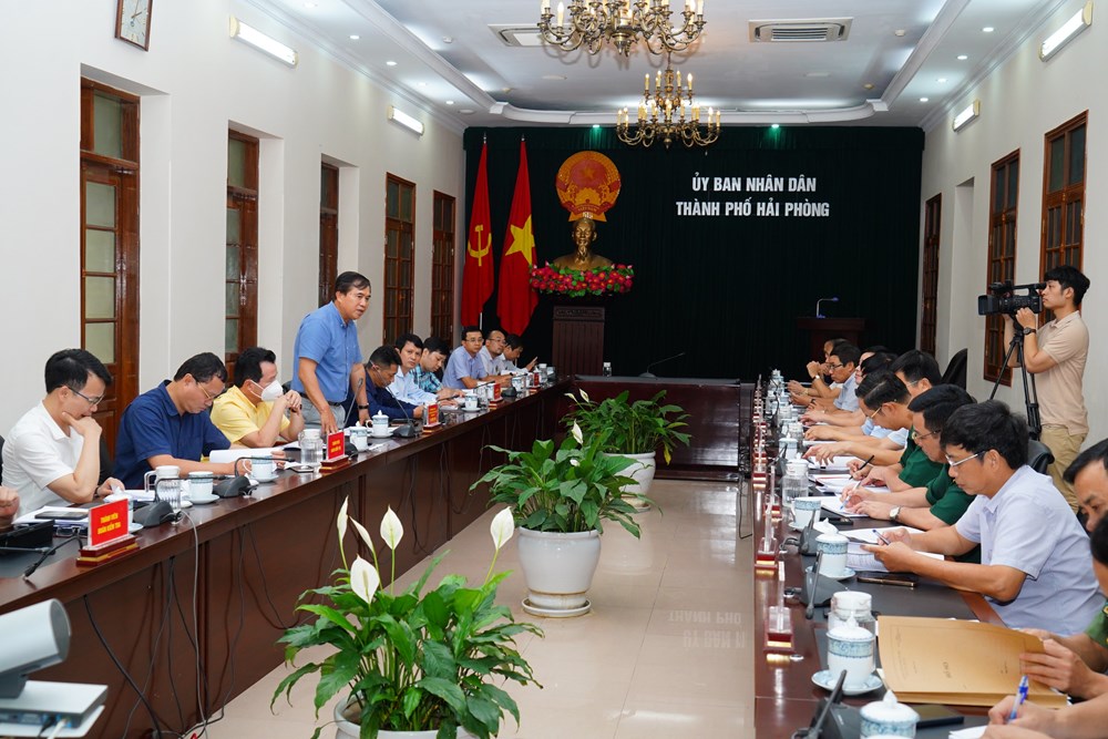 Thứ trưởng Bộ Xây dựng Lê Quang Hùng phát biểu tại cuộc kiểm tra.