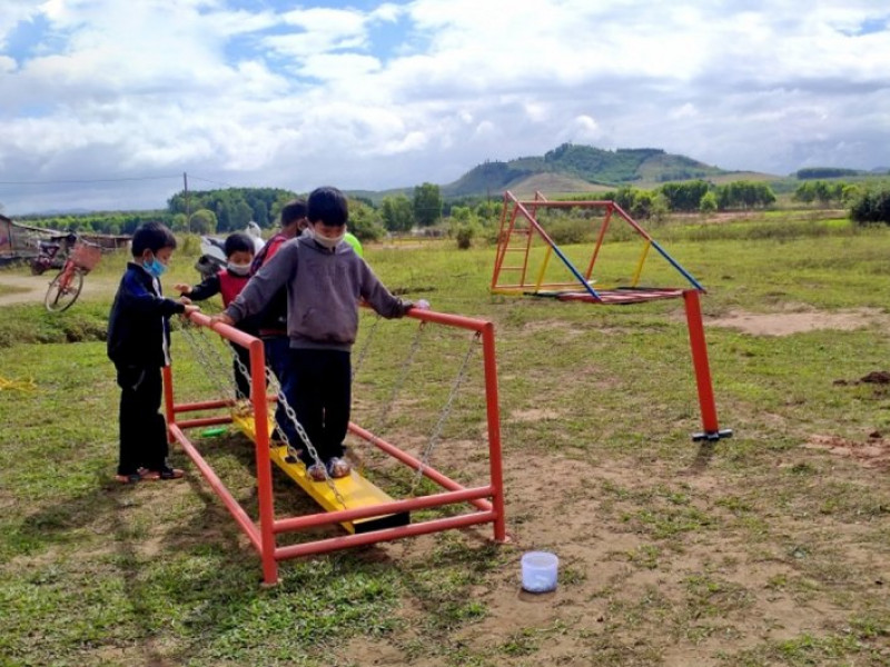 Sân chơi an toàn cho trẻ em vùng cao: Cần sự chung tay của cộng đồng