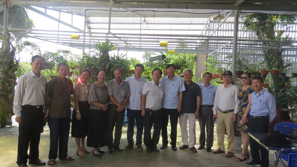 Chủ tịch Hội Làm vườn Việt Nam - Nguyễn Xuân Hồng cho biết: “Qua chuyến đi này cũng góp phần giúp Đoàn công tác của Hội Làm vườn Việt Nam có thêm thông tin, thực tiễn, thực tế để có thể tổng kết nhân rộng các mô hình trong các địa phương có điều kiện tương tự và trong toàn quốc”.