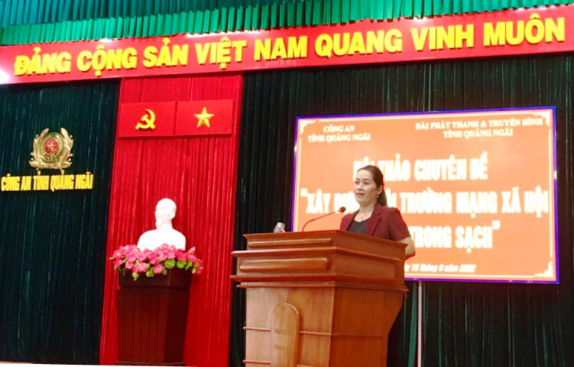 Phó Bí thư Tỉnh ủy Quảng Ngãi Đinh Thị Hồng Minh phát biểu chỉ đạo Hội thảo.