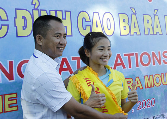Nguyễn Thị Oanh về nhất hệ đội tuyển nữ