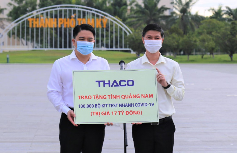 THACO tặng tỉnh Quảng Nam 100.000 bộ kit test nhanh Covid-19