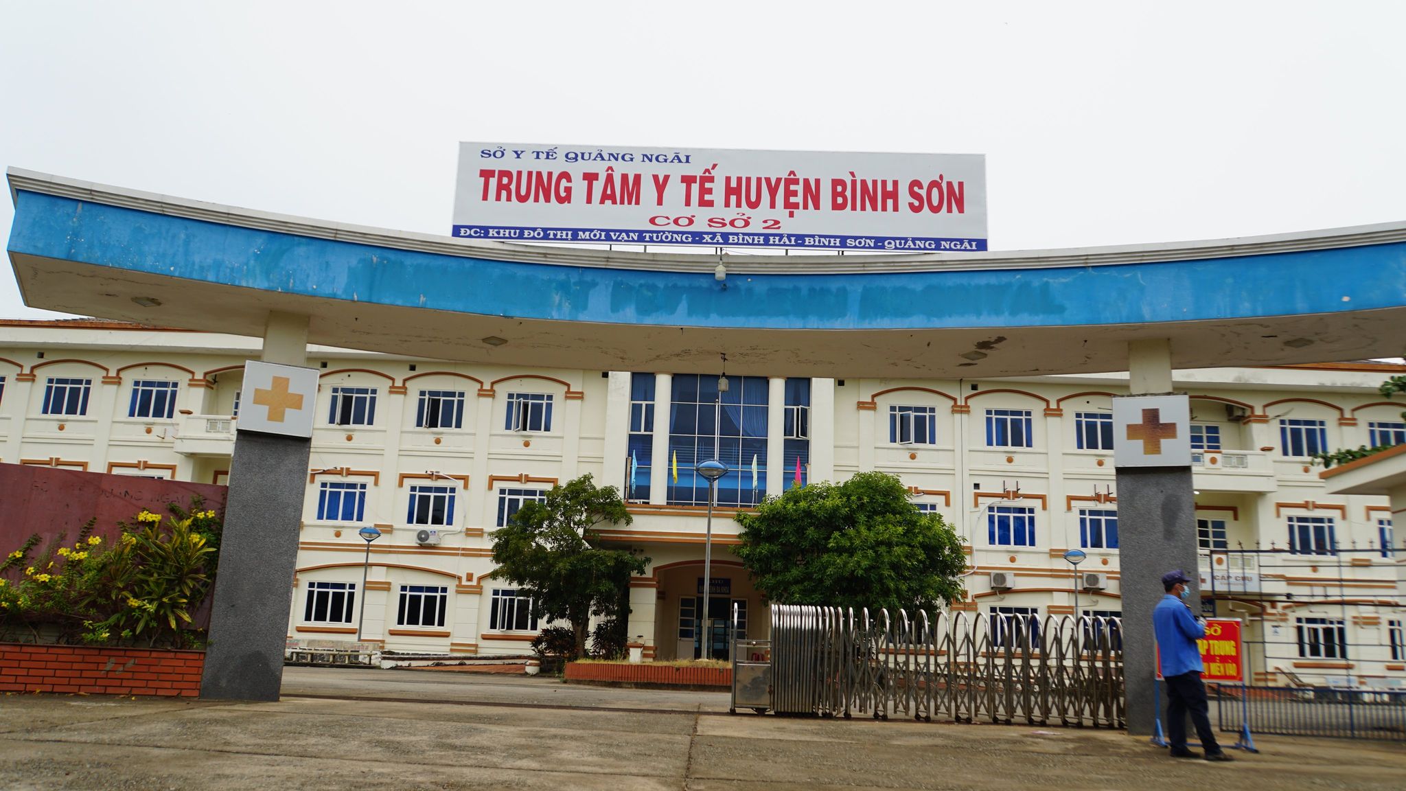 Khu cách ly tập trung tại cơ sở 2, Trung tâm Y tế huyện Bình Sơn.