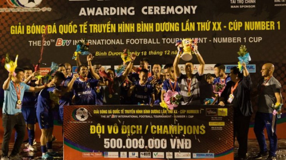 CLB B.Bình Dương giành chức vô địch Giải bóng đá Quốc tế Cúp Number 1 