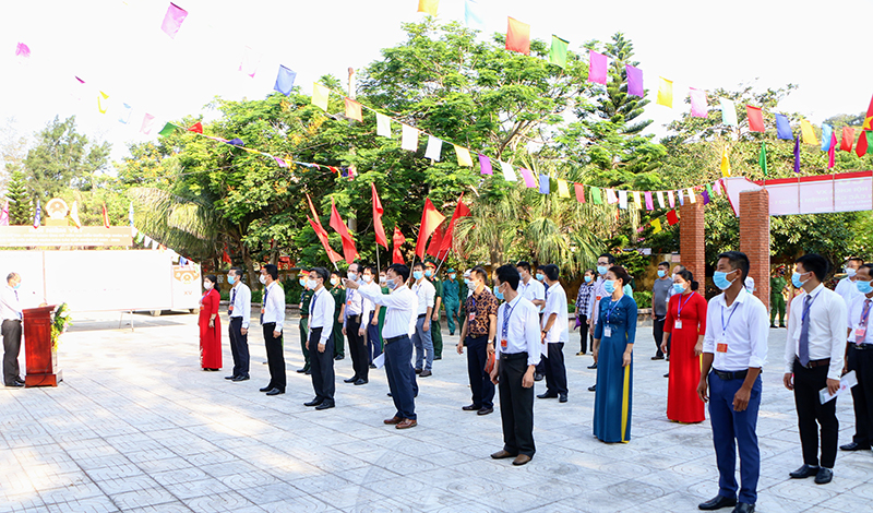 Cử tri đải Bạch Long Vĩ khai mạc bầu cử trong không khí trang nghiêm, đảm bảo giãn cách phòng Covdi-19