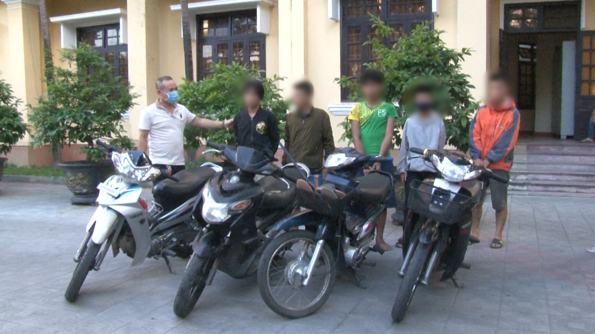 Nhóm thiếu niên gây ra hàng loạt vụ trộm xe máy trên địa bàn thành phố Huế.