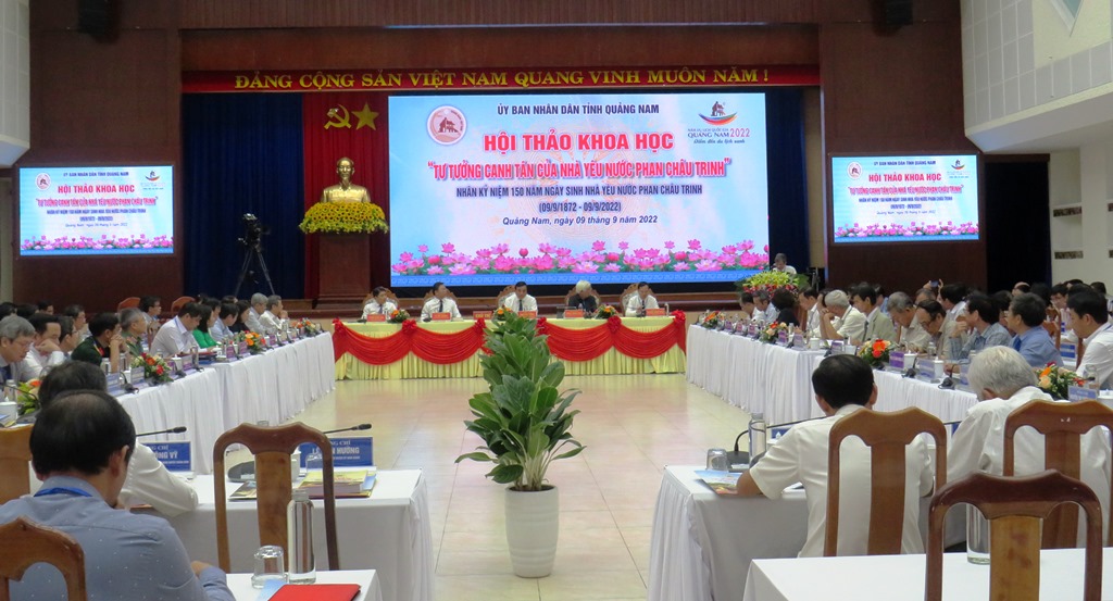 Hội thảo có sự tham gia của hơn 200 đại biểu khách mời, đại biểu gia tộc nhà yêu nước Phan Châu Trinh và các nhà khoa học, nhà nghiên cứu.