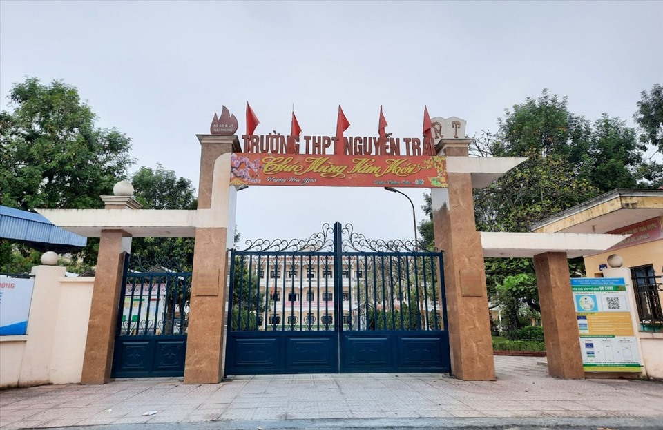Trường THPT Nguyễn Trãi nơi xảy ra sự việc.