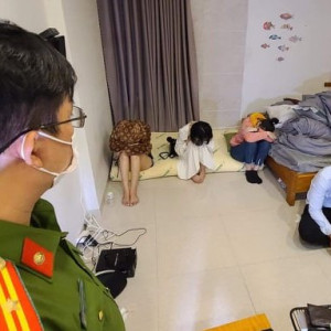 Đà Nẵng bắt quả tang 17 thanh niên đang bay lắc tại 3 phòng kín