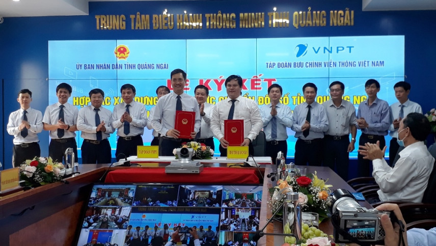 Ký kết hợp tác xây dựng Chiến lược chuyển đổi số tỉnh Quảng Ngãi