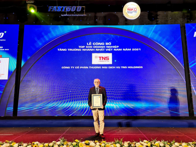 TNS Holdings lọt Top 100 doanh nghiệp tăng trưởng nhanh nhất Việt Nam năm 2021