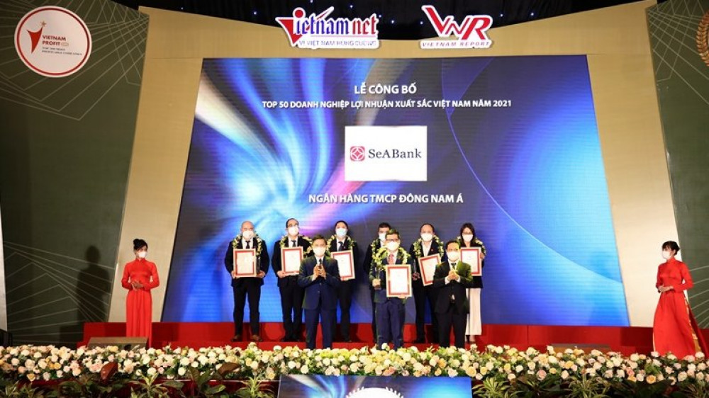 SeABank lọt Top 50 doanh nghiệp có lợi nhuận xuất sắc Việt Nam 2021 