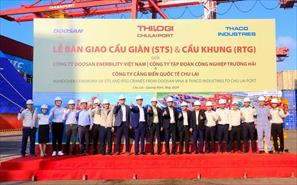 Cảng Chu Lai đưa vào vận hành hệ thống cẩu chuyên dụng STS 100% “made in Việt Nam”